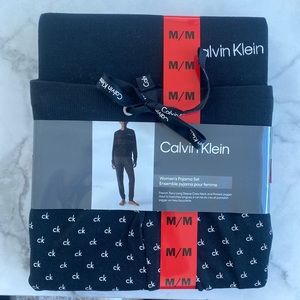 Calvin Klein women’s pajama set
